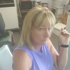 Meet your Posher, April